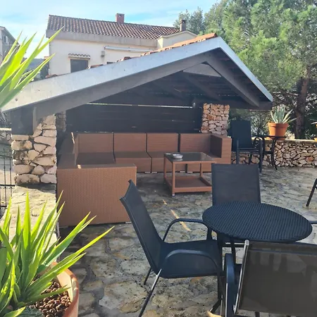 Appartamento Red House With Swimming Pool *